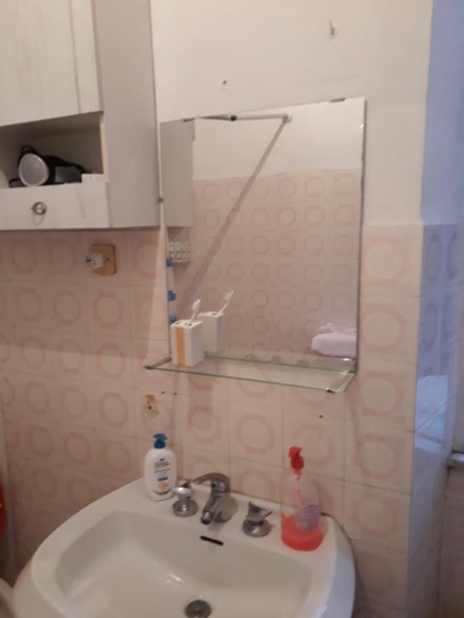 Alojamento de Acomodação e Pequeno-almoço Oksyroma Roma